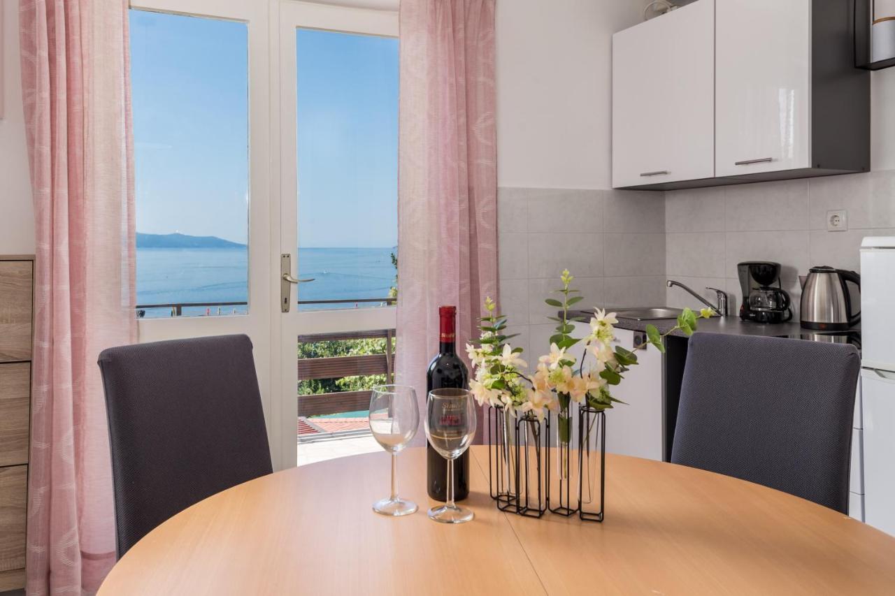 Apartments Vilma Опатия Екстериор снимка