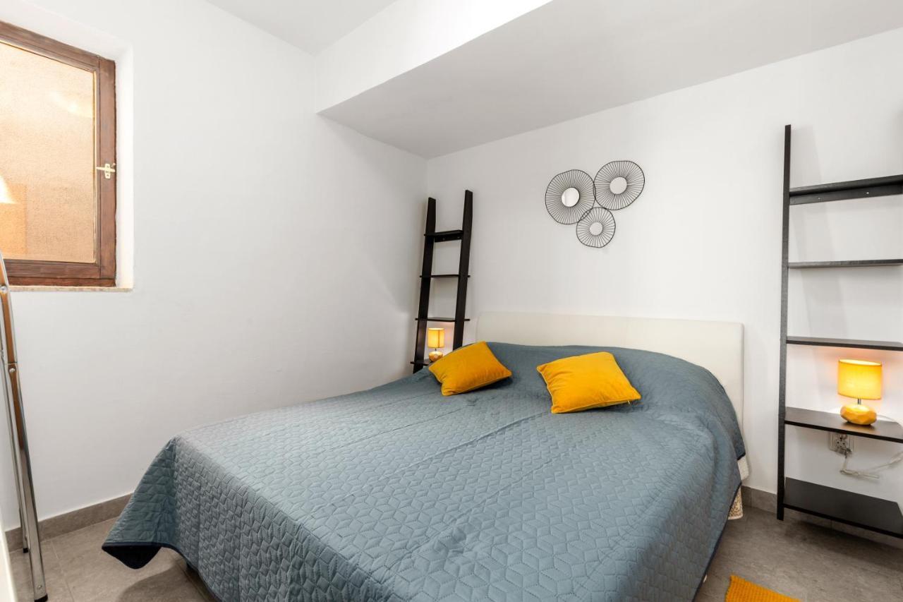 Apartments Vilma Опатия Екстериор снимка